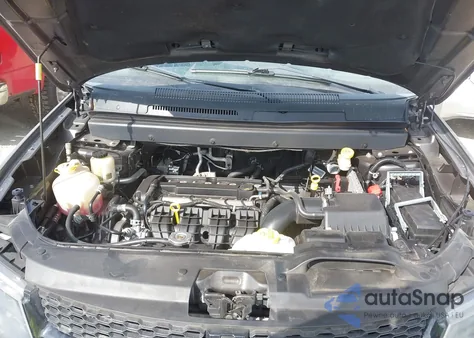 2017 Dodge Journey Crossroad z USA, uszkodzony, nr VIN 3C4PDCGB4HT517313